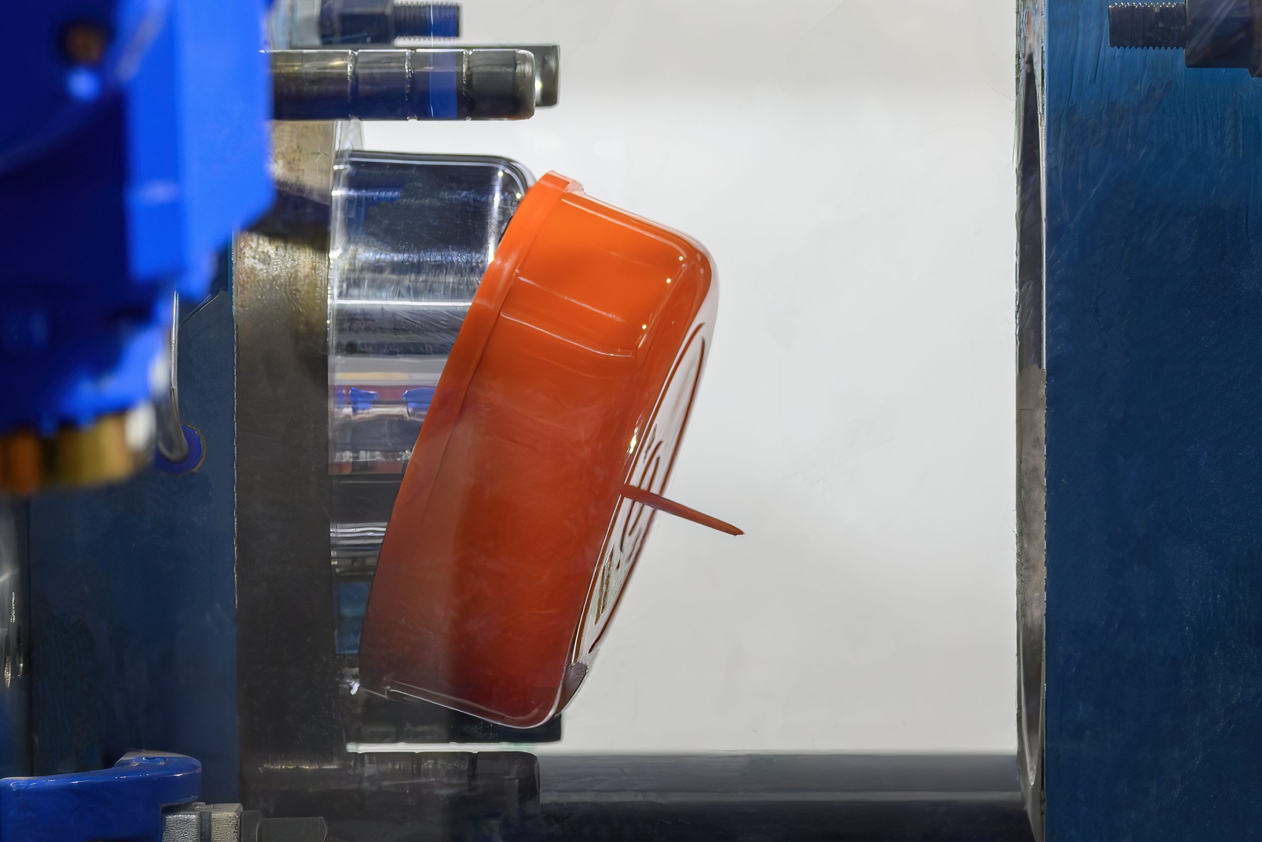 The plastic bowl parts production process by automatic system from plastic injection mold machine. plastic bowl parts production process by automatic system from plastic injection mold machine. The material handling process by robotic system from injection machine.